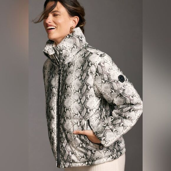 NWT Noize Jozy Reptile-Printed Vegan Puffer Jacket Coat White Gray Size 2X NEW - Picture 5 of 15